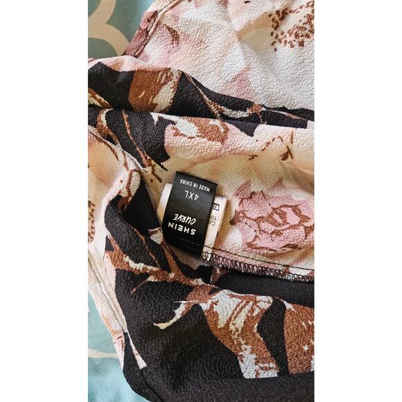 Shein Curve 4XL Black Floral Lace Sleeve Blouse Plus Size - Picture 5 of 11